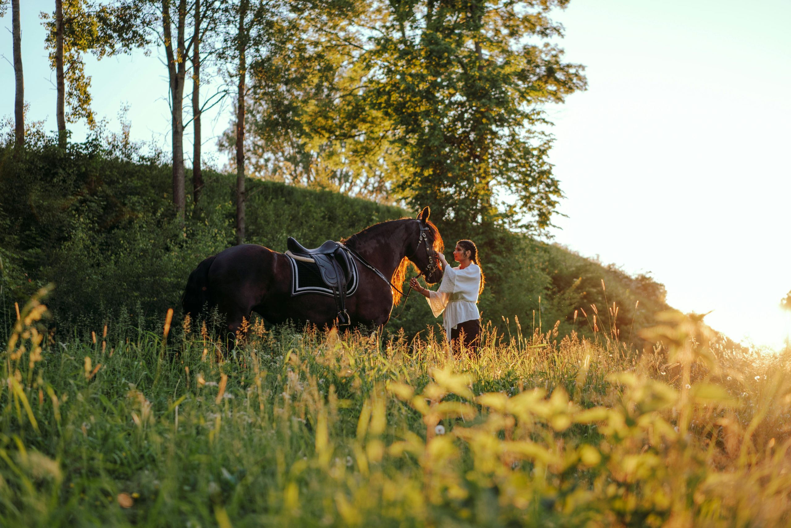 pexels-mikhail-nilov-8947415